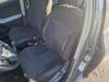 Seat, left from a Toyota Yaris II (P9) 1.8 16V VVT-i TS 2008