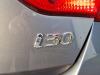 Bras de suspension haut arrière droit d'un Hyundai i30 (GDHB5), 2011 1.4 16V, Berline avec hayon arrière, Essence, 1.396cc, 73kW (99pk), FWD, G4FA, 2011-12 / 2015-12, GDHB5P1; GDHB5P2 2014