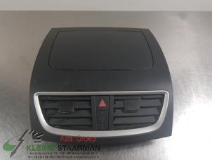 Used Dashboard part Suzuki Swift (ZA/ZC/ZD) 1.2 16V Price € 35,00 Margin scheme offered by Kleine Staarman B.V. Autodemontage
