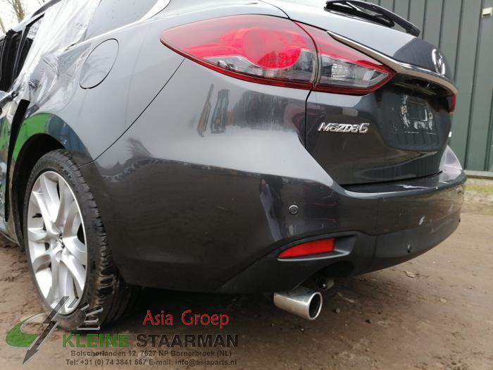 Zderzak tylny z Mazda 6 SportBreak (GJ/GH/GL) 2.2 SkyActiv-D 150 16V 2015