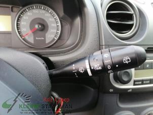 Usados Interruptor de limpiaparabrisas Mitsubishi Colt (Z2/Z3) 1.3 16V Precio de solicitud ofrecido por Kleine Staarman B.V. Autodemontage