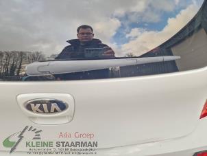 Used Rear wiper arm Kia Picanto (TA) 1.0 12V Price on request offered by Kleine Staarman B.V. Autodemontage