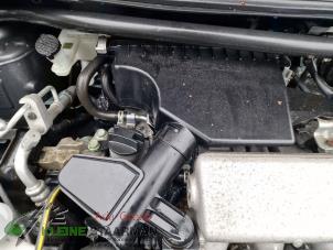 Used Air box Nissan Note (E12) 1.2 DIG-S 98 Price on request offered by Kleine Staarman B.V. Autodemontage