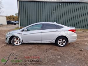 Used Central strip, left Hyundai i40 (VFA) 1.7 CRDi 16V Price on request offered by Kleine Staarman B.V. Autodemontage