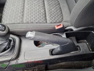 Used Parking brake mechanism Kia Rio IV (YB) 1.0i T-GDi 100 12V Price on request offered by Kleine Staarman B.V. Autodemontage