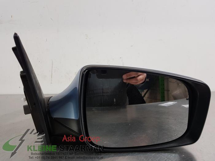 Rétroviseur extérieur droit d'un Hyundai iX20 (JC) 1.4i 16V 2015