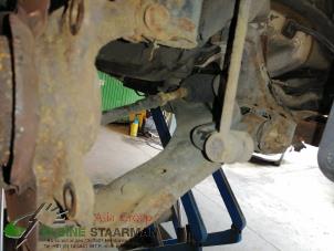 Used Front lower wishbone, right Hyundai iX35 (LM) 1.7 CRDi 16V Price on request offered by Kleine Staarman B.V. Autodemontage