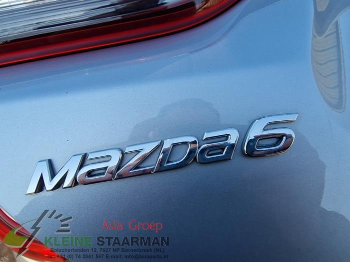 Boîtier de batterie d'un Mazda 6 (GJ/GH/GL) 2.2 SkyActiv-D 175 16V 2017