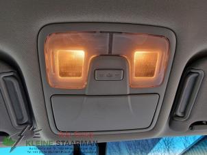Używane Oswietlenie wewnetrzne przód Hyundai iX35 (LM) 1.7 CRDi 16V Cena na żądanie oferowane przez Kleine Staarman B.V. Autodemontage