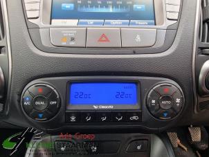Used Heater control panel Hyundai iX35 (LM) 1.7 CRDi 16V Price on request offered by Kleine Staarman B.V. Autodemontage