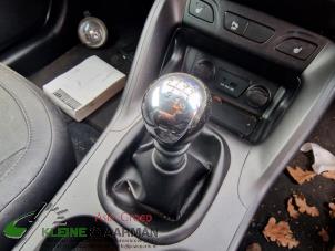 Used Gear stick knob Hyundai iX35 (LM) 1.7 CRDi 16V Price on request offered by Kleine Staarman B.V. Autodemontage