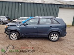 Used Central strip, left Kia Sorento II (XM) 2.2 CRDi 16V VGT 4x4 Price on request offered by Kleine Staarman B.V. Autodemontage