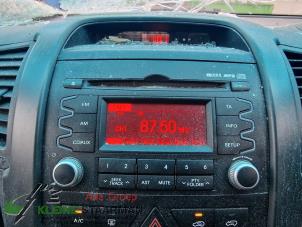 Used Radio CD player Kia Sorento II (XM) 2.2 CRDi 16V VGT 4x4 Price on request offered by Kleine Staarman B.V. Autodemontage