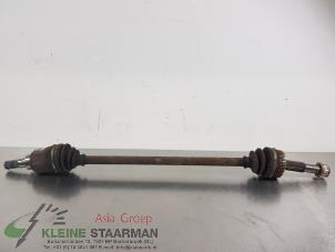 Used Drive shaft, rear right Nissan Qashqai (J10) 2.0 16V 4x4 Price on request offered by Kleine Staarman B.V. Autodemontage