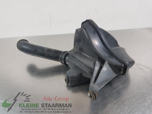 Used Resonance housing Nissan Qashqai (J10) 2.0 16V 4x4 Price on request offered by Kleine Staarman B.V. Autodemontage