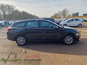 Used Box beam,right Hyundai i30 Wagon (PDEF5) 1.0 T-GDI 12V Price on request offered by Kleine Staarman B.V. Autodemontage