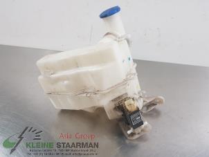 Used Front windscreen washer reservoir Kia Picanto (BA) 1.1 12V Price € 35,00 Margin scheme offered by Kleine Staarman B.V. Autodemontage