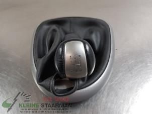 Used Gear stick knob Nissan Qashqai (J10) 1.6 16V Price on request offered by Kleine Staarman B.V. Autodemontage