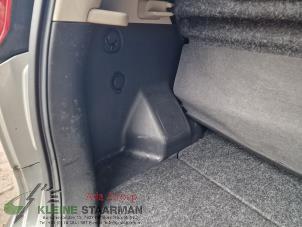 Used Boot lining left Nissan Note (E11) 1.6 16V Price on request offered by Kleine Staarman B.V. Autodemontage