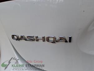Używane Pojemnik na akumulator Nissan Qashqai (J11) 1.2 DIG-T 16V Cena na żądanie oferowane przez Kleine Staarman B.V. Autodemontage