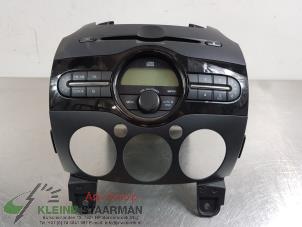 Used Radio CD player Mazda 2 (DE) 1.3 16V MZR Price on request offered by Kleine Staarman B.V. Autodemontage