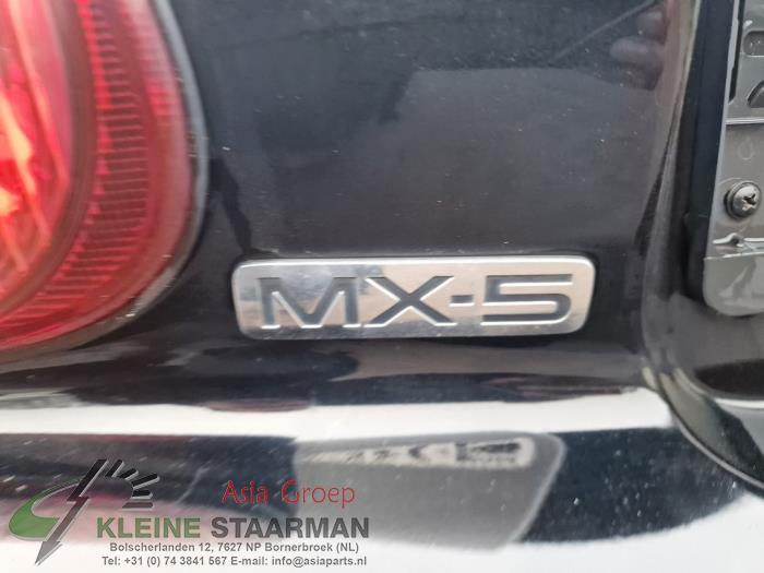 Spiegel Schalter van een Mazda MX-5 (NB18/35/8C) 1.6i 16V 2002