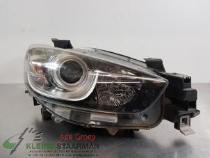 Używane Reflektor prawy Mazda CX-5 (KE,GH) 2.2 SkyActiv-D 150 16V 2WD Cena na żądanie oferowane przez Kleine Staarman B.V. Autodemontage
