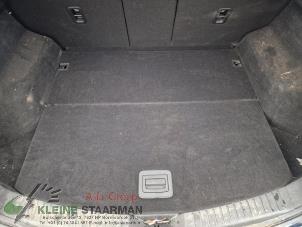 Używane Plyta podlogowa bagaznika Mazda CX-5 (KF) 2.2 SkyActiv-D 184 16V 2WD Cena na żądanie oferowane przez Kleine Staarman B.V. Autodemontage