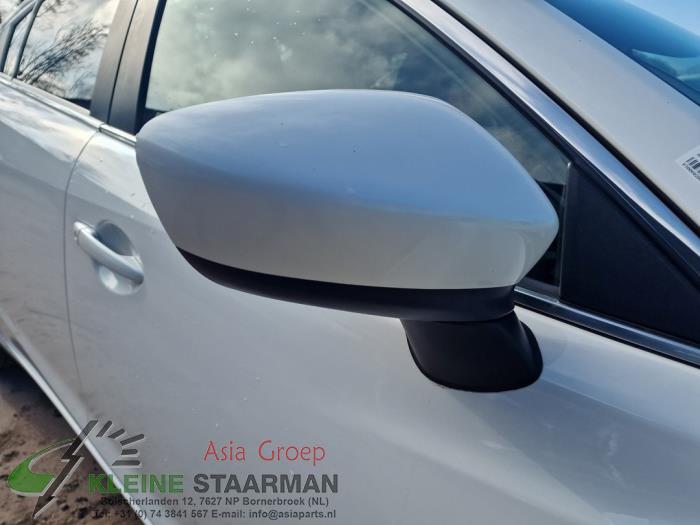 Außenspiegel rechts van een Mazda 6 (GJ/GH/GL) 2.2 SkyActiv-D 150 16V 2014