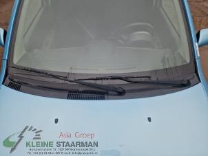 Used Front wiper arm Daihatsu Sirion 2 (M3) 1.3 16V DVVT Price on request offered by Kleine Staarman B.V. Autodemontage