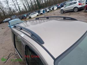 Used Roof rail, right Toyota Yaris Verso (P2) 1.5 16V Price on request offered by Kleine Staarman B.V. Autodemontage