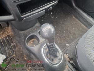 Used Gear stick knob Toyota Yaris Verso (P2) 1.5 16V Price on request offered by Kleine Staarman B.V. Autodemontage