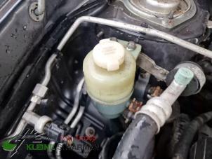 Używane Zbiornik oleju wspomagania kierownicy Mitsubishi Outlander (CU) 2.0 16V 4x2 Cena na żądanie oferowane przez Kleine Staarman B.V. Autodemontage