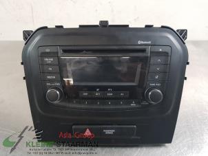 Used Radio CD player Suzuki Vitara (LY/MY) 1.0 Booster Jet Turbo 12V Price on request offered by Kleine Staarman B.V. Autodemontage