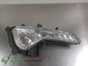 Used Fog light, front right Kia Sportage (SL) 1.7 CRDi 16V 4x2 Price on request offered by Kleine Staarman B.V. Autodemontage