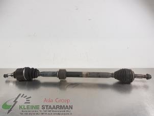 Used Front drive shaft, right Toyota Auris (E15) 1.6 Dual VVT-i 16V Price € 40,00 Margin scheme offered by Kleine Staarman B.V. Autodemontage