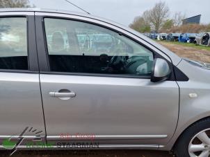 Gebrauchte Tür 4-türig rechts vorne Nissan Note (E11) 1.4 16V Preis auf Anfrage angeboten von Kleine Staarman B.V. Autodemontage