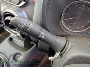 Used Indicator switch Nissan Juke (F16) 1.0 DIG-T 12V Price on request offered by Kleine Staarman B.V. Autodemontage