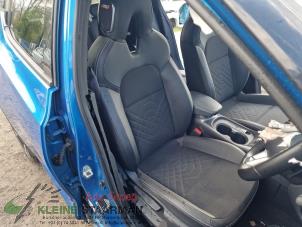 Gebrauchte Sitz rechts Nissan Juke (F16) 1.0 DIG-T 12V Preis auf Anfrage angeboten von Kleine Staarman B.V. Autodemontage