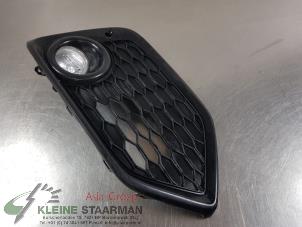 Used Fog light, front right Honda Civic (FK6/7/8/9) 1.0i VTEC Turbo 12V Price on request offered by Kleine Staarman B.V. Autodemontage