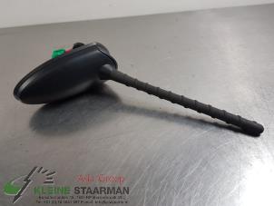 Used Antenna Hyundai i10 (B5) 1.0 12V Price on request offered by Kleine Staarman B.V. Autodemontage