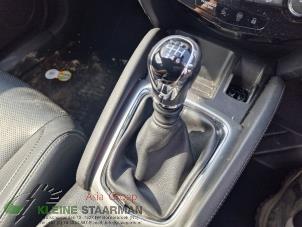 Used Gear stick knob Nissan Qashqai (J11) 1.6 dCi Price on request offered by Kleine Staarman B.V. Autodemontage