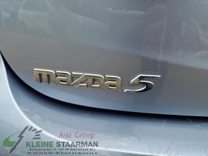 Used Knuckle, front left Mazda 5 (CWA9) 1.8i 16V Price on request offered by Kleine Staarman B.V. Autodemontage