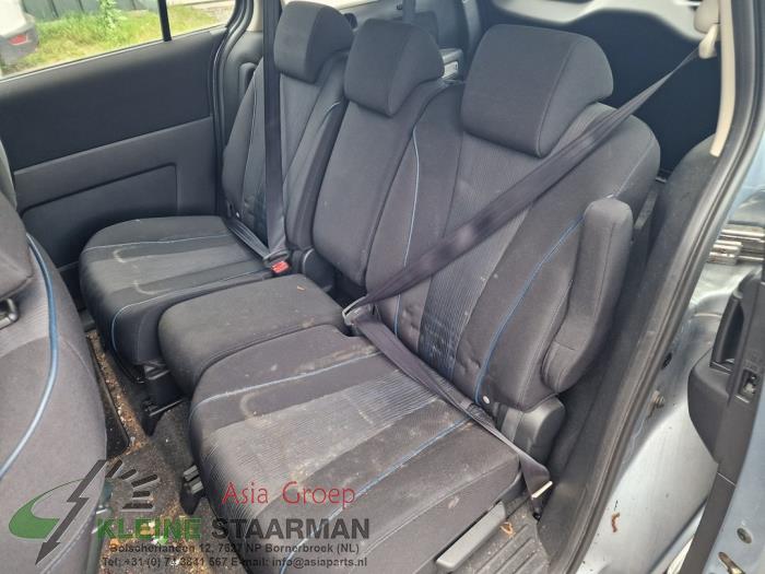 Rear seat from a Mazda 5 (CWA9) 1.8i 16V 2012