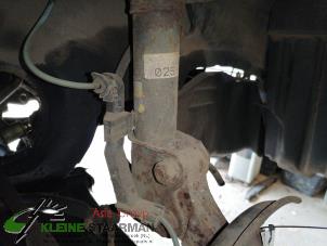 Used Front shock absorber rod, right Toyota Corolla (EB/ZZ/WZ/CD) 1.4 16V VVT-i Price on request offered by Kleine Staarman B.V. Autodemontage