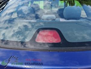 Usagé Feu arrière stop central Toyota Corolla (EB/ZZ/WZ/CD) 1.4 16V VVT-i Prix sur demande proposé par Kleine Staarman B.V. Autodemontage