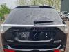 Reflektor Zierblech hinten van een Mitsubishi Outlander (GF/GG), 2012 2.0 16V PHEV 4x4, SUV, Elektrisch Benzin, 1.998cc, 147kW (200pk), 4x4, 4B11; S61Y61, 2017-09 / 2021-12, GGP2 2015