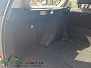 Używane Tapicerka pokrywy bagaznika lewa Toyota Corolla Wagon (E12) 1.6 16V VVT-i Cena na żądanie oferowane przez Kleine Staarman B.V. Autodemontage