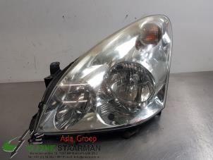 Used Headlight, left Toyota Corolla Verso (R10/11) 1.6 16V VVT-i Price on request offered by Kleine Staarman B.V. Autodemontage