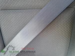 Usados Cinturón de seguridad derecha delante Toyota Corolla Verso (R10/11) 1.6 16V VVT-i Precio de solicitud ofrecido por Kleine Staarman B.V. Autodemontage